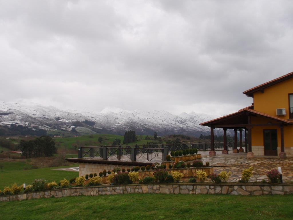 Hotel Don Silvio Colombres Luaran gambar