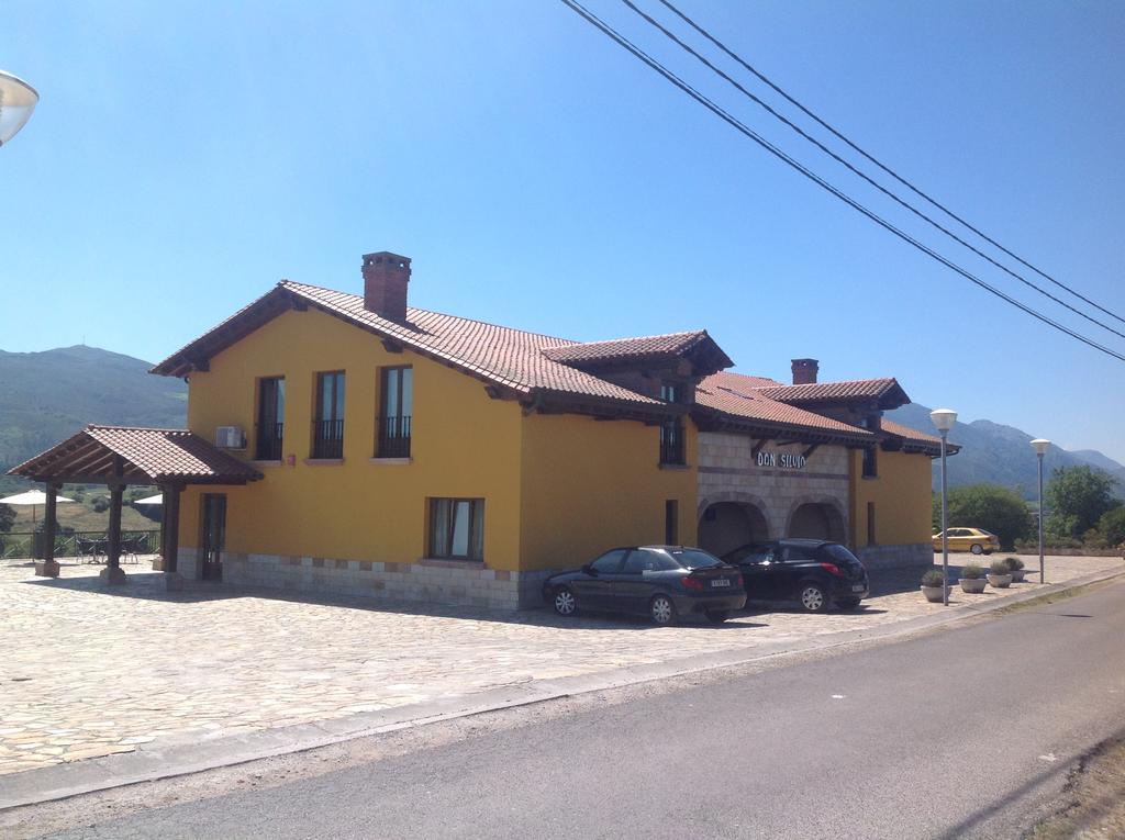 Hotel Don Silvio Colombres Luaran gambar