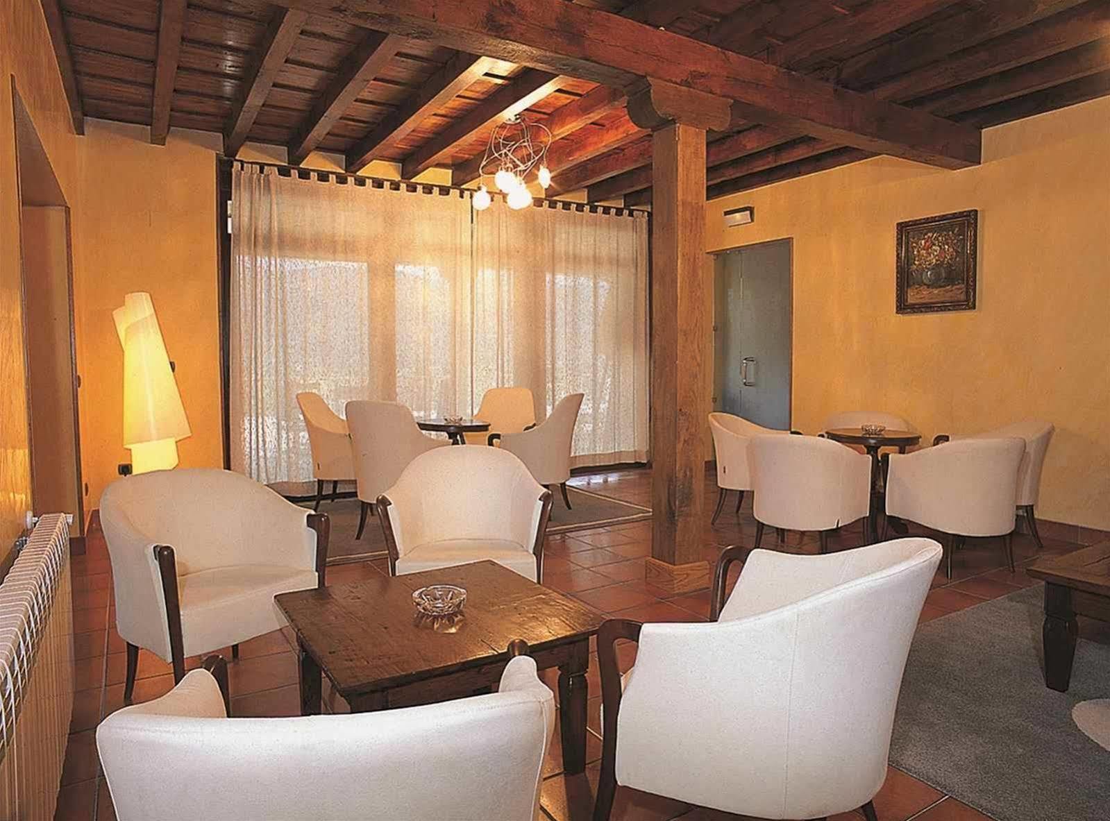 Hotel Don Silvio Colombres Luaran gambar
