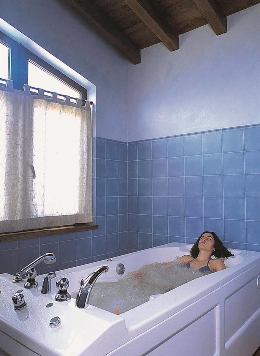 Hotel Don Silvio Colombres Luaran gambar